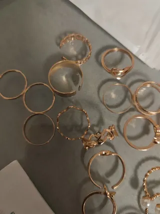 Lote 18 Anillos Bisutería Dorados