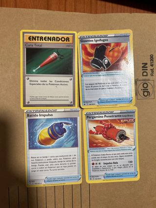4 Cartas Pokémon Entrenador Objeto
