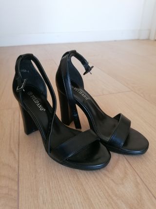 Sandalias Tulipano Tacón Cuadrado T38