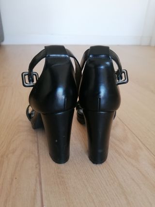 Sandalias Tulipano Tacón Cuadrado T38