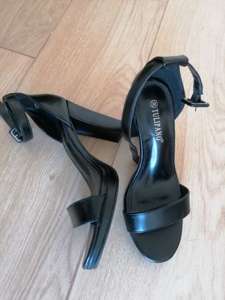 Sandalias Tulipano Tacón Cuadrado T38