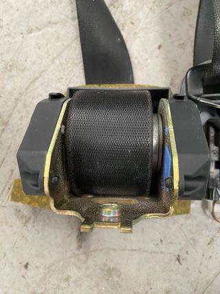 Cinturones BMW E46 318 Ci Delanteros y Traseros