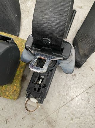 Cinturones BMW E46 318 Ci Delanteros y Traseros