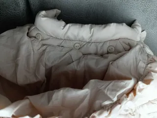 Cazadora bebé con capucha