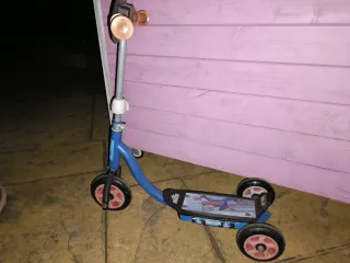 Patinete 3 Ruedas Spiderman Azul