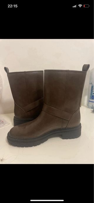 Botas marrones Lefties con hebillas