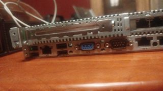 Servidor HP ProLiant DL360e Gen8