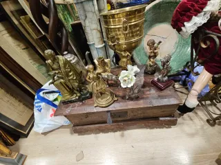 Lote de antigüedades decorativas