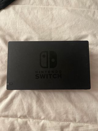 Nintendo Switch + accesorios + juegos
