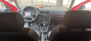 Volkswagen Golf 2002