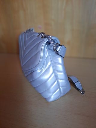 Borsa a tracolla argento trapuntata