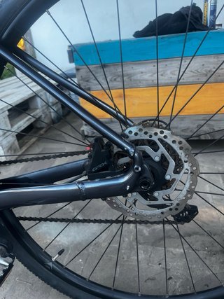 Bicicleta Gravel Negra