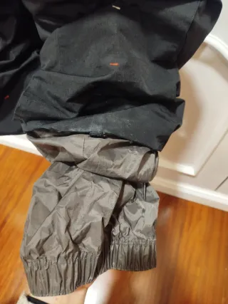 Pantalones de esquí negros con tirantes