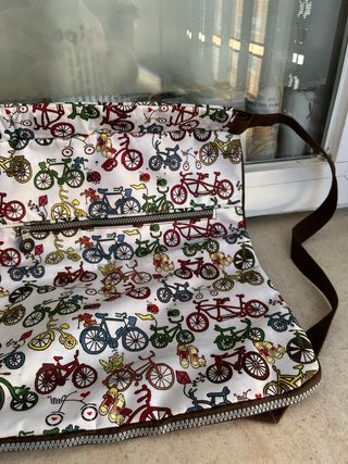 Mochila con estampado de bicicletas