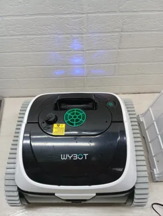 WYBOT C1 Robot Limpiafondos Piscina
