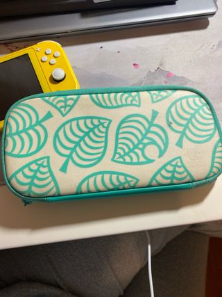 Nintendo Switch Lite Amarilla