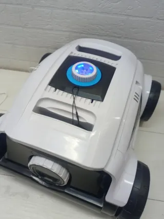 Robot Limpiafondos WYBOT Piscina