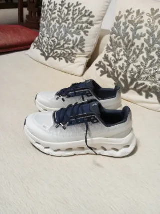 Zapatillas On Running Cloud Talla 40