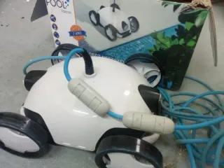 Robot Limpiafondos Piscina