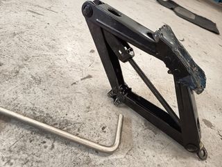 Gato mecánico para coche