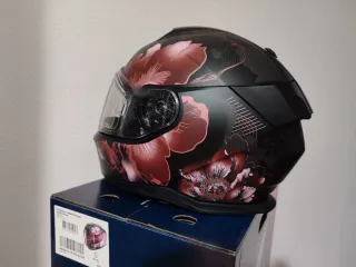 Casco Shark Mujer y chaqueta dainese A ESTRENAR...