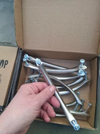 Lote 20 tiradores de cocina plateados