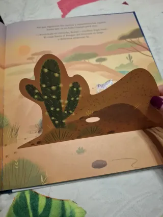 Libro con solapas: Papá Noel salva la Navidad