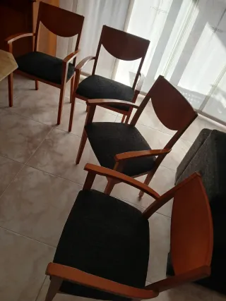 4 Sillas Comedor Tapizadas Madera