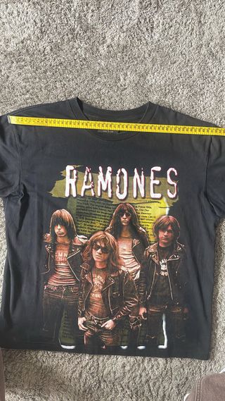 Camiseta Ramones Vintage (Solid Rock)