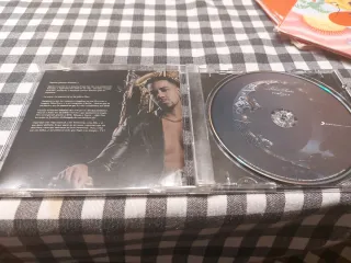 CD Romeo Santos Fórmula Vol. III