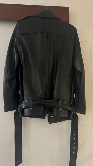 Cazadora Piel Uterqüe Negra