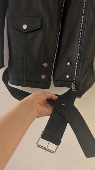 Cazadora Piel Uterqüe Negra