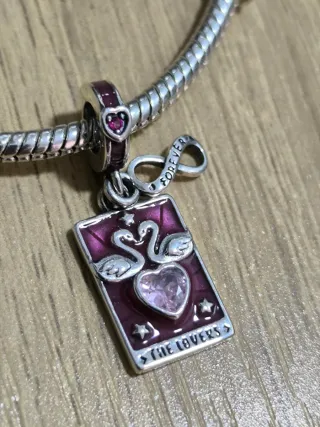 Charm The Lovers Cisnes Corazón Infinito