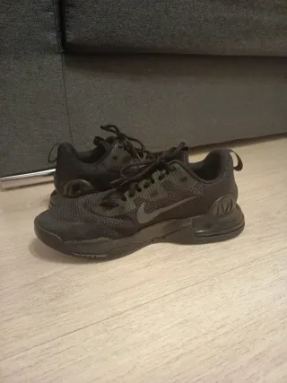 Zapatillas Nike Talla 43 Negras