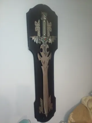 Espada decorativa de colección