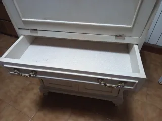 Mueble bar vintage de madera restaurado