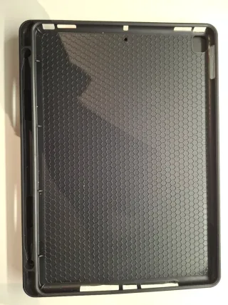 Ipad 8ª Generación 32G con Apple Pencil y funda.