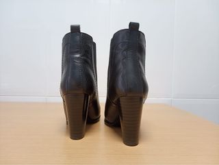 Botines GR negros tacón