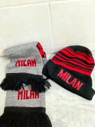 Set Sciarpa e Cappello Milan