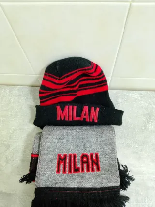 Set Sciarpa e Cappello Milan