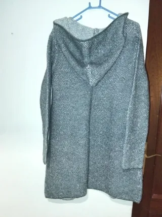 Chaqueta Zara Mujer Gris y Blanca