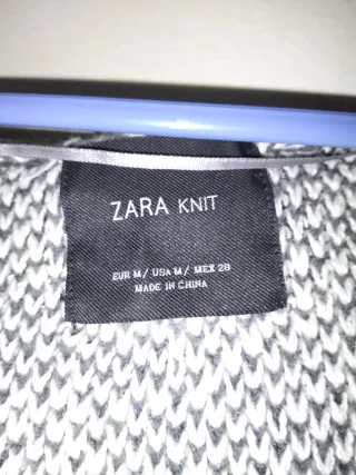 Chaqueta Zara Mujer Gris y Blanca