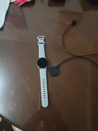 Se vende en muy estado con su caja