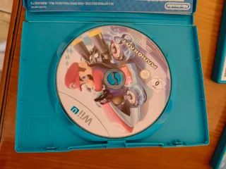 Nintendo Wii U Mario Kart 8 Premium Pack