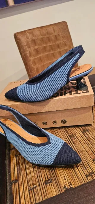 Zapatos Slingback Tacón Escultura Azul Negro