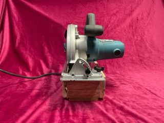 Makita HS7601 Sierra Circular Eléctrica