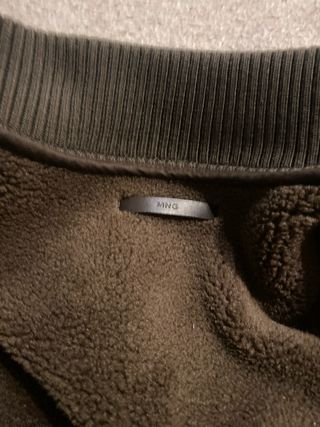 Cazadora hombre bomber efecto ante Mango