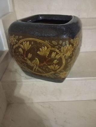 Cerámica China con Relieve