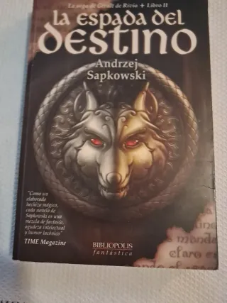 La espada del destino (Bibliópolis Fantástica) ...