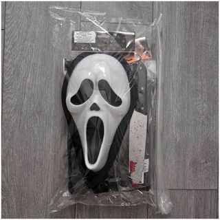 Disfraz Scream: Máscara, Guantes y Cuchillo Falso